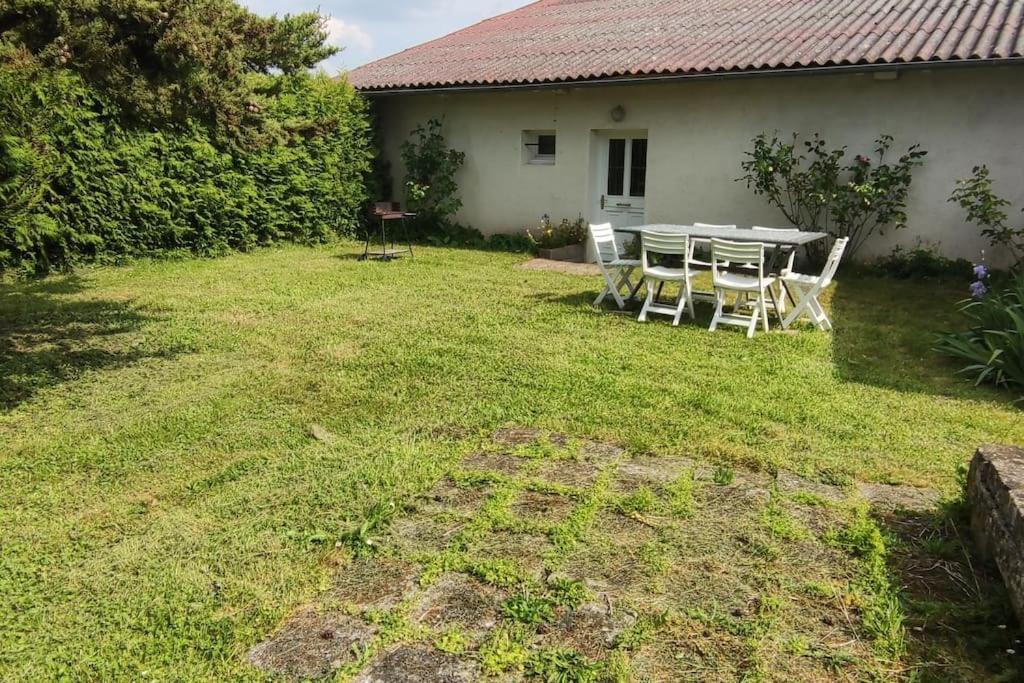 Gîte la Metairie, au calme à la campagne Saint-Seurin-de-Palenne Esterno foto